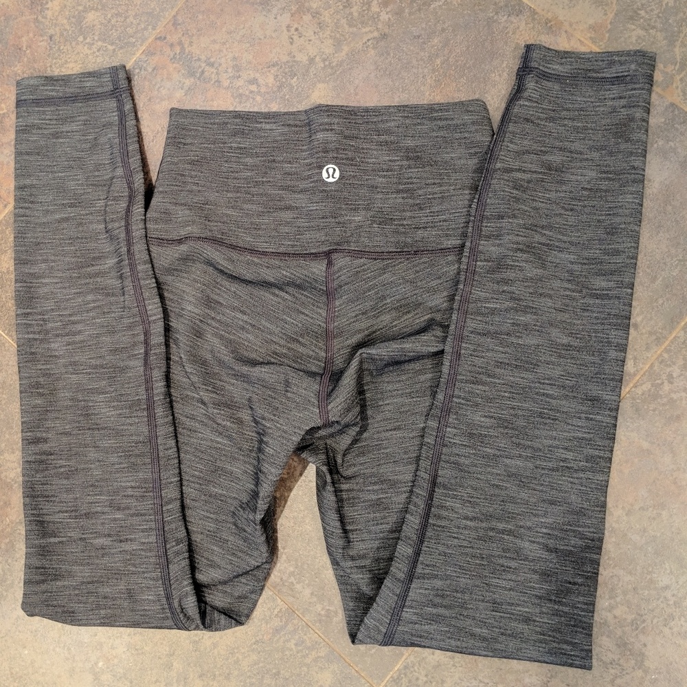 Lululemon Wunder Under leggings